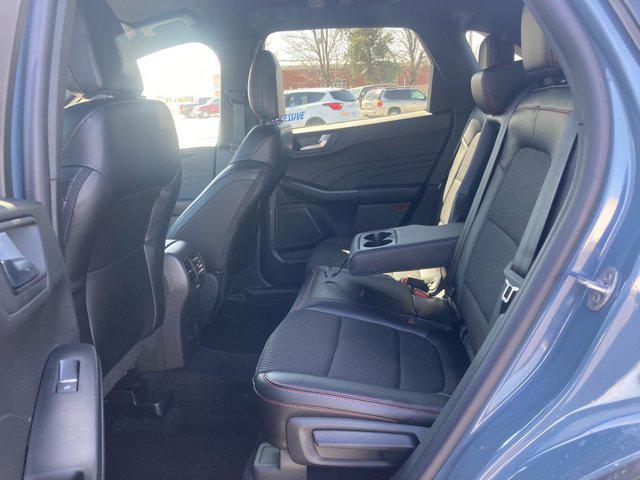 new 2025 Ford Escape car, priced at $30,317