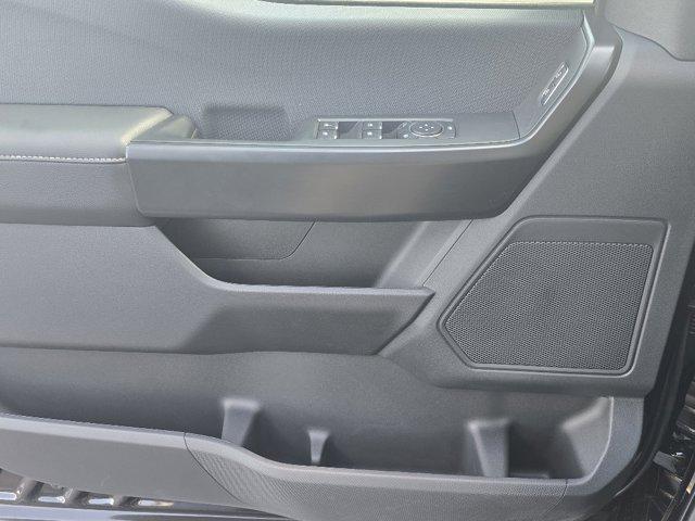 new 2025 Ford F-150 car, priced at $51,760