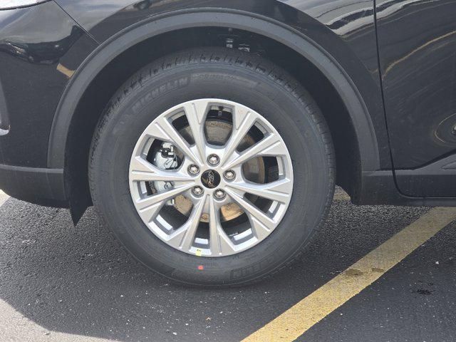 new 2025 Ford Escape car, priced at $29,875