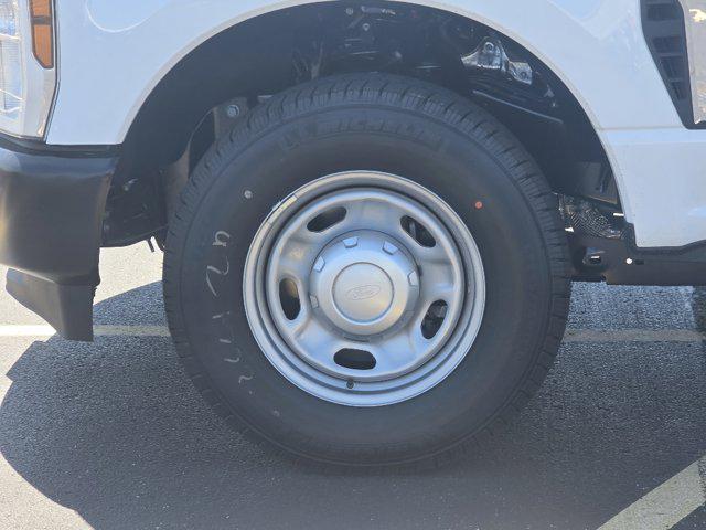 new 2025 Ford F-350 car, priced at $52,180