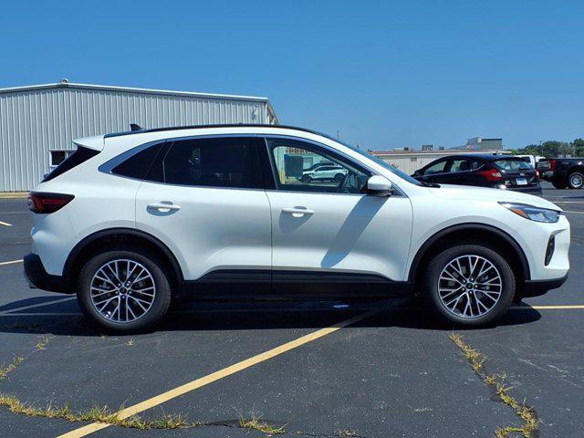 new 2025 Ford Escape PHEV car, priced at $40,273