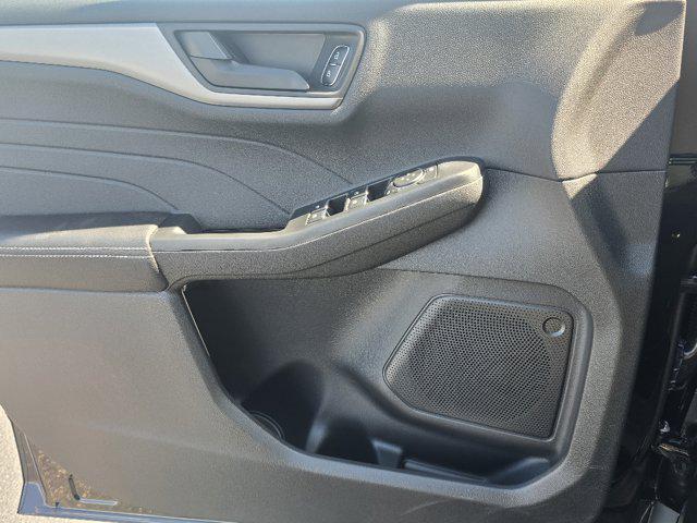 new 2025 Ford Escape car, priced at $29,875