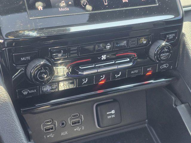 used 2024 Jeep Grand Cherokee car, priced at $37,200