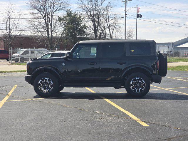 new 2025 Ford Bronco car, priced at $51,877