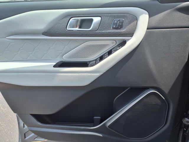 new 2025 Ford Explorer car, priced at $60,510