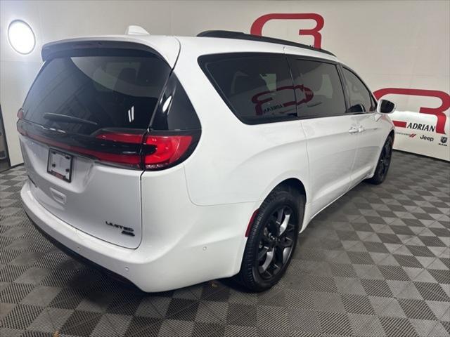 used 2022 Chrysler Pacifica car, priced at $37,995