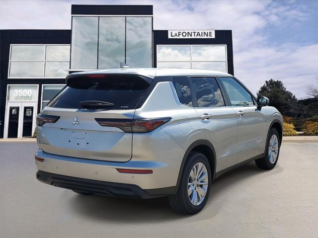 new 2025 Mitsubishi Outlander car, priced at $32,060