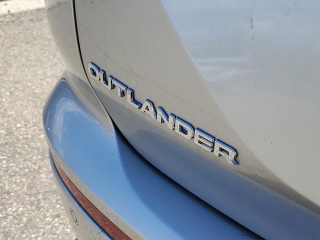 new 2025 Mitsubishi Outlander car, priced at $32,060