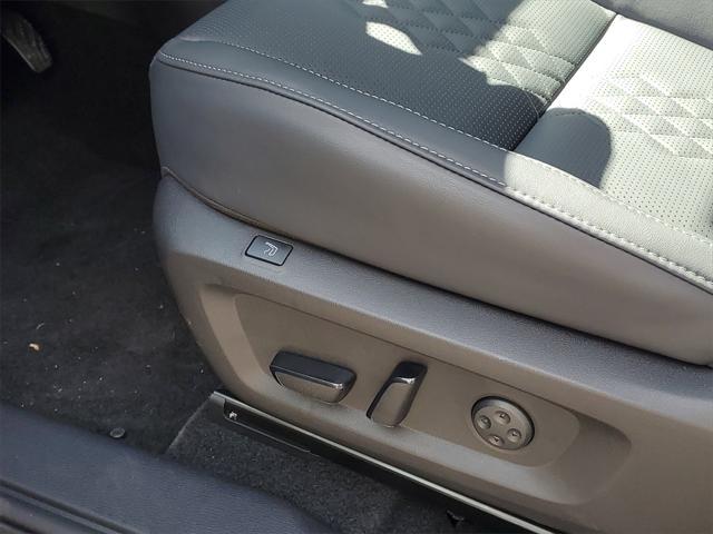 new 2025 Mitsubishi Outlander PHEV car, priced at $50,690