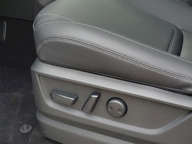 new 2025 INFINITI QX80 car, priced at $79,995