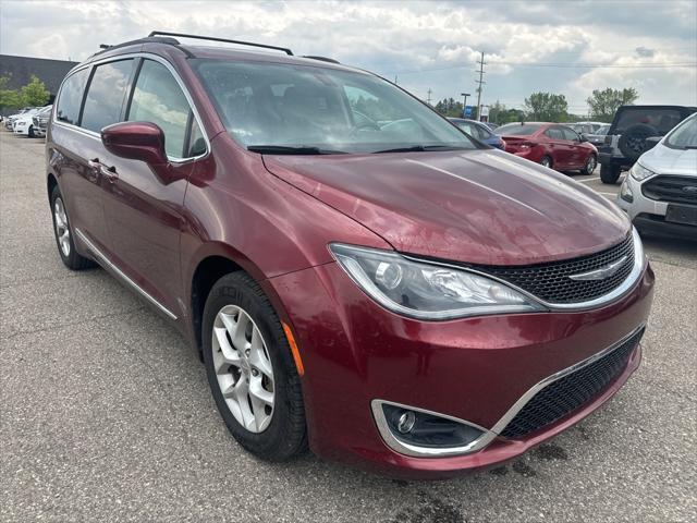 used 2017 Chrysler Pacifica car, priced at $12,895