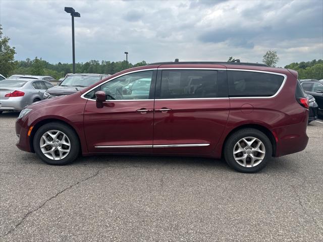 used 2017 Chrysler Pacifica car, priced at $12,895
