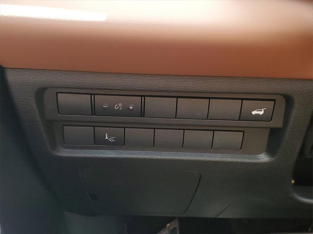 new 2025 Mitsubishi Outlander car, priced at $44,725
