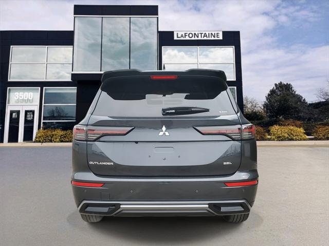 new 2025 Mitsubishi Outlander car, priced at $43,535