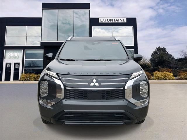 new 2025 Mitsubishi Outlander car, priced at $43,535