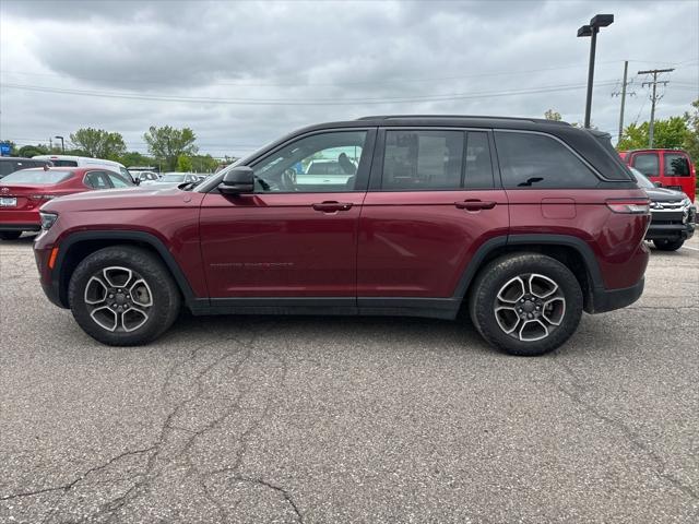 used 2022 Jeep Grand Cherokee car, priced at $33,895