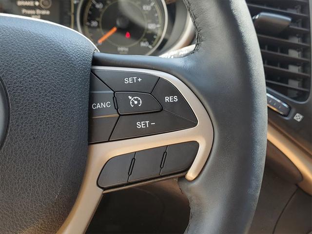 used 2015 Jeep Cherokee car, priced at $9,997