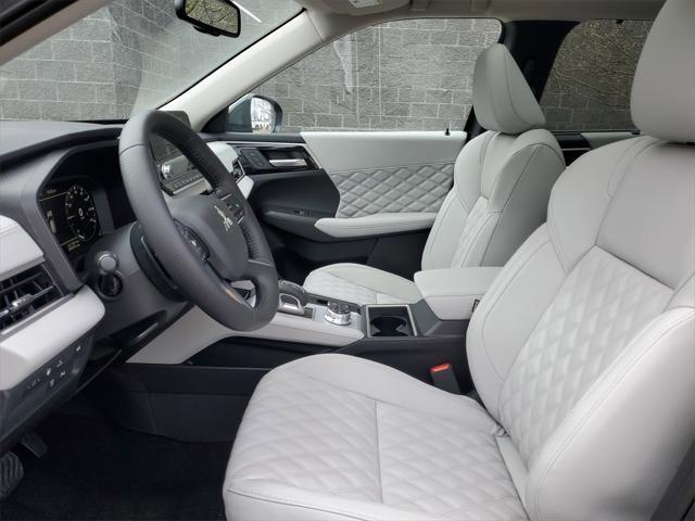 new 2025 Mitsubishi Outlander PHEV car, priced at $49,150
