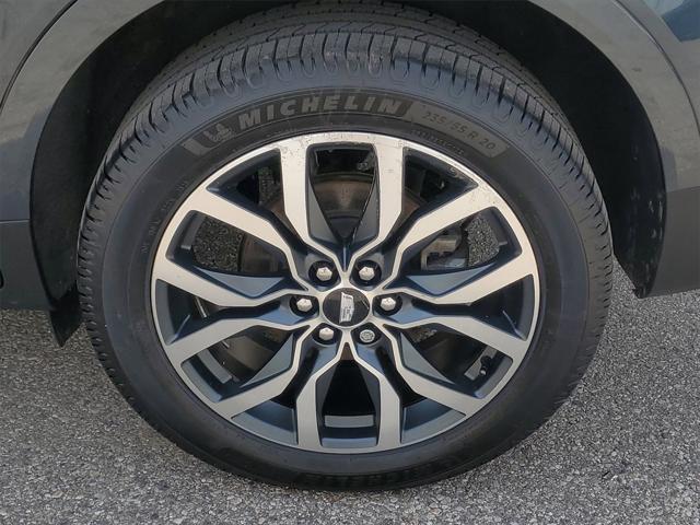 used 2021 Cadillac XT5 car, priced at $19,897