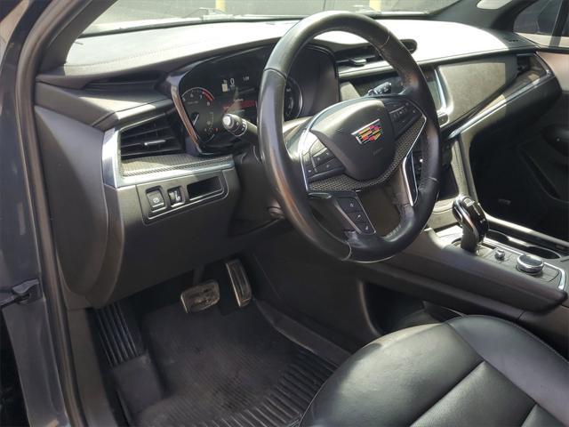 used 2021 Cadillac XT5 car, priced at $19,897