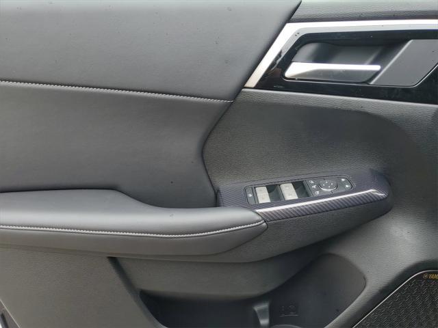 new 2025 Mitsubishi Outlander car, priced at $39,085