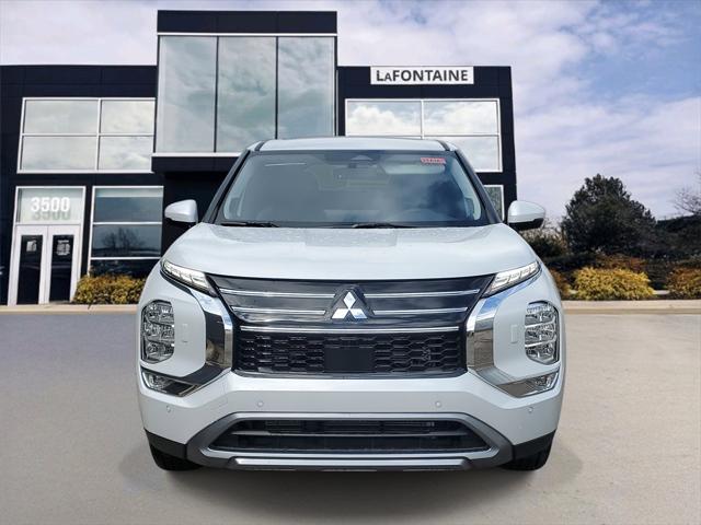 new 2025 Mitsubishi Outlander car, priced at $38,570