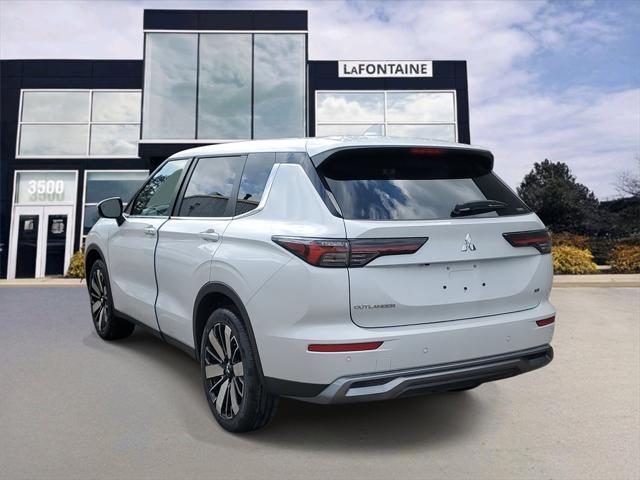 new 2025 Mitsubishi Outlander car, priced at $38,570