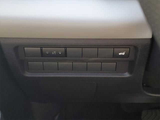new 2025 Mitsubishi Outlander car, priced at $36,160