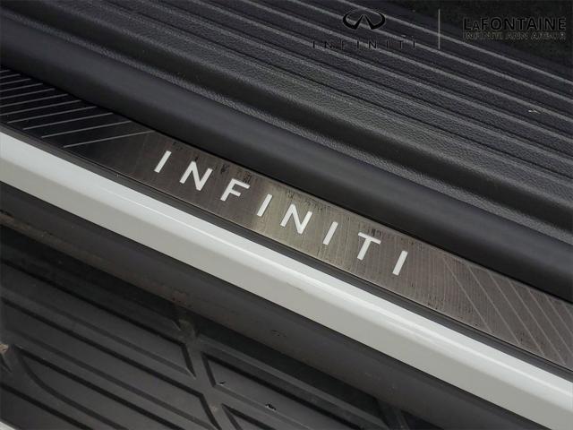 new 2025 INFINITI QX80 car, priced at $112,795