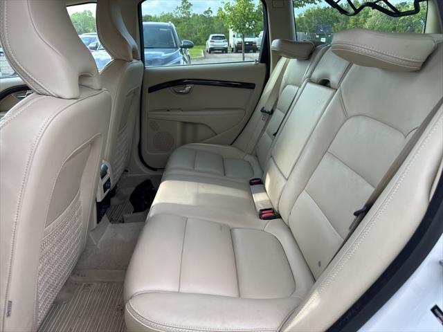 used 2016 Volvo XC70 car, priced at $16,495