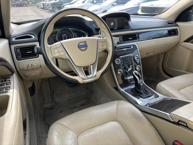 used 2016 Volvo XC70 car, priced at $16,495