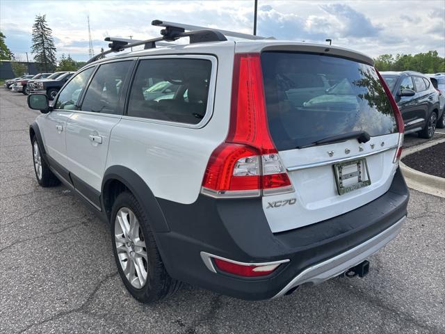 used 2016 Volvo XC70 car, priced at $16,495