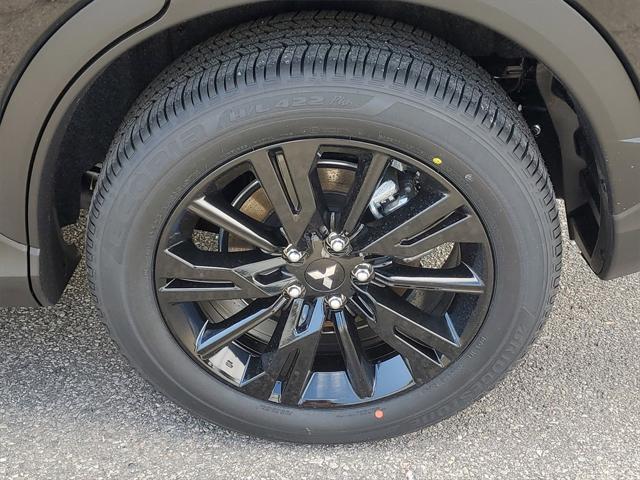 new 2025 Mitsubishi Eclipse Cross car, priced at $29,620