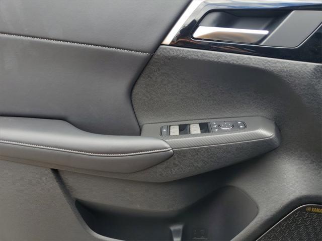 new 2025 Mitsubishi Outlander car, priced at $38,500