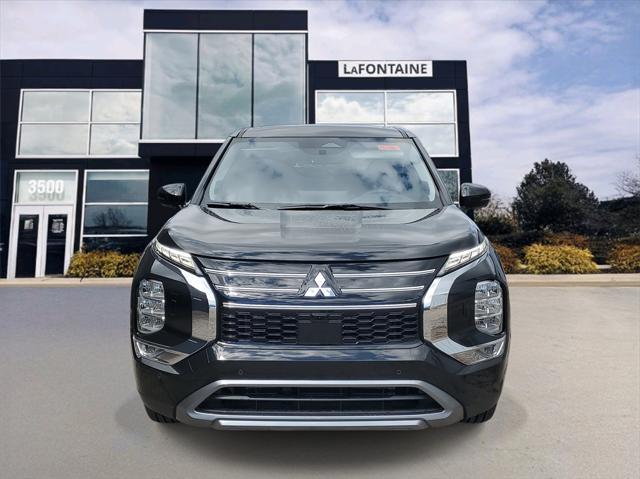 new 2025 Mitsubishi Outlander car, priced at $38,500
