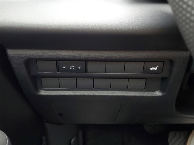 new 2025 Mitsubishi Outlander car, priced at $38,500