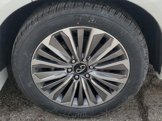 new 2025 INFINITI QX80 car, priced at $94,660