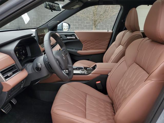 new 2025 Mitsubishi Outlander car, priced at $44,930