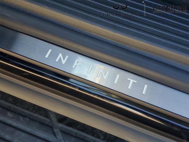 new 2025 INFINITI QX80 car, priced at $104,840