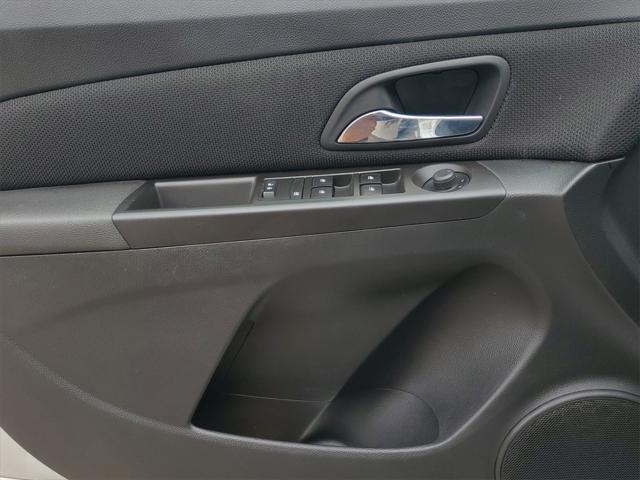 used 2016 Chevrolet Cruze Limited car, priced at $8,683