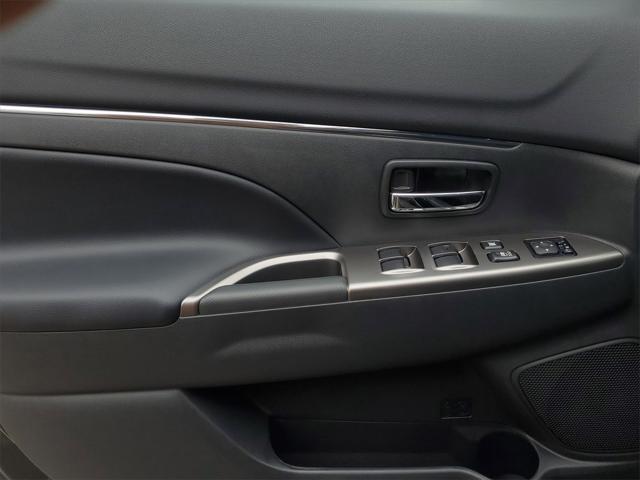 new 2024 Mitsubishi Outlander Sport car, priced at $30,285