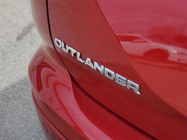 new 2025 Mitsubishi Outlander car, priced at $36,585