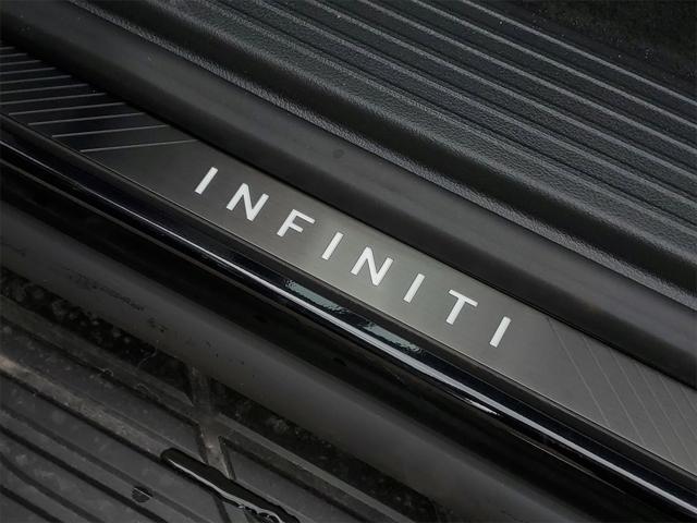 new 2025 INFINITI QX80 car, priced at $109,880