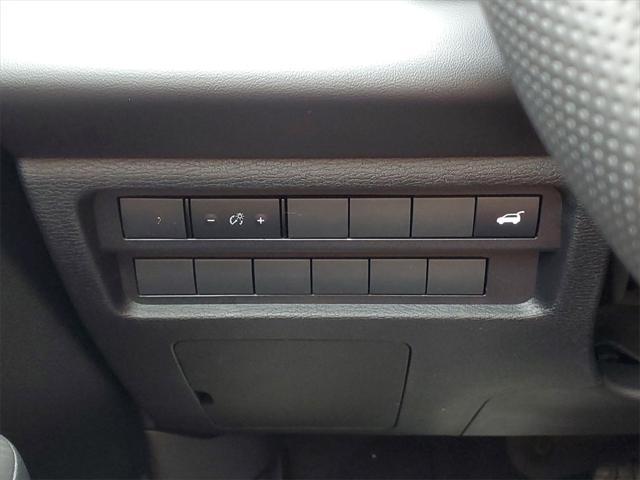 new 2025 Mitsubishi Outlander car, priced at $36,225