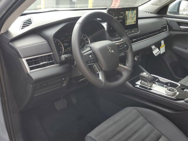 new 2025 Mitsubishi Outlander car, priced at $36,225