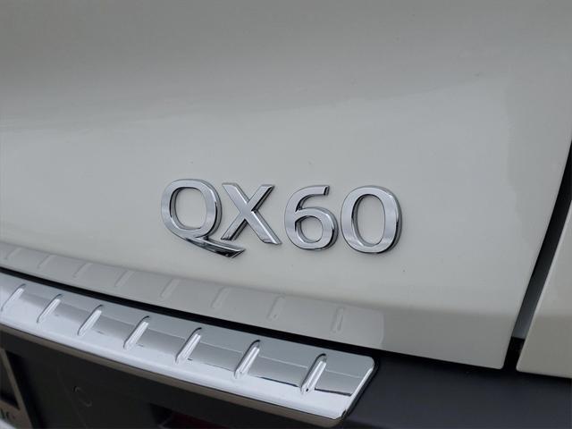 new 2024 INFINITI QX60 car, priced at $58,011