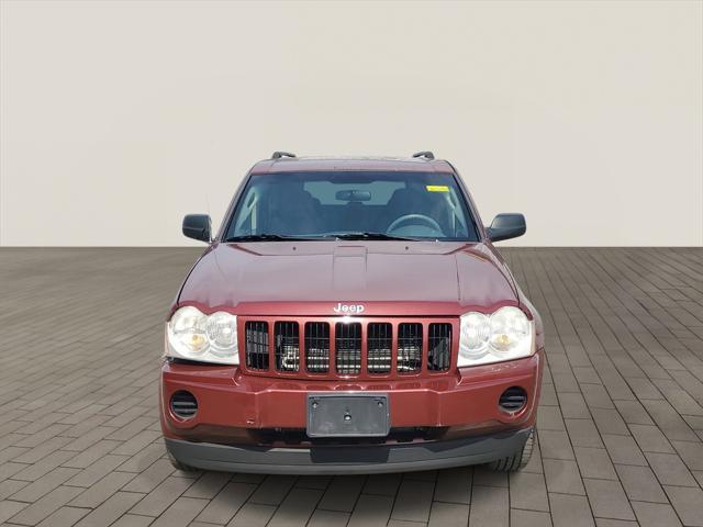used 2007 Jeep Grand Cherokee car, priced at $2,695