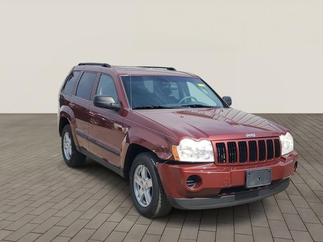 used 2007 Jeep Grand Cherokee car, priced at $2,695