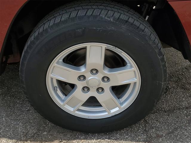 used 2007 Jeep Grand Cherokee car, priced at $2,695