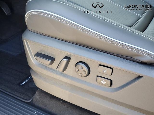 new 2025 INFINITI QX80 car, priced at $97,049